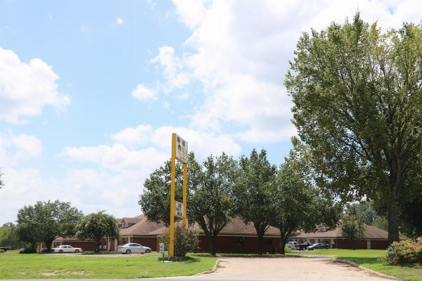 Bent Tree Motel Main image